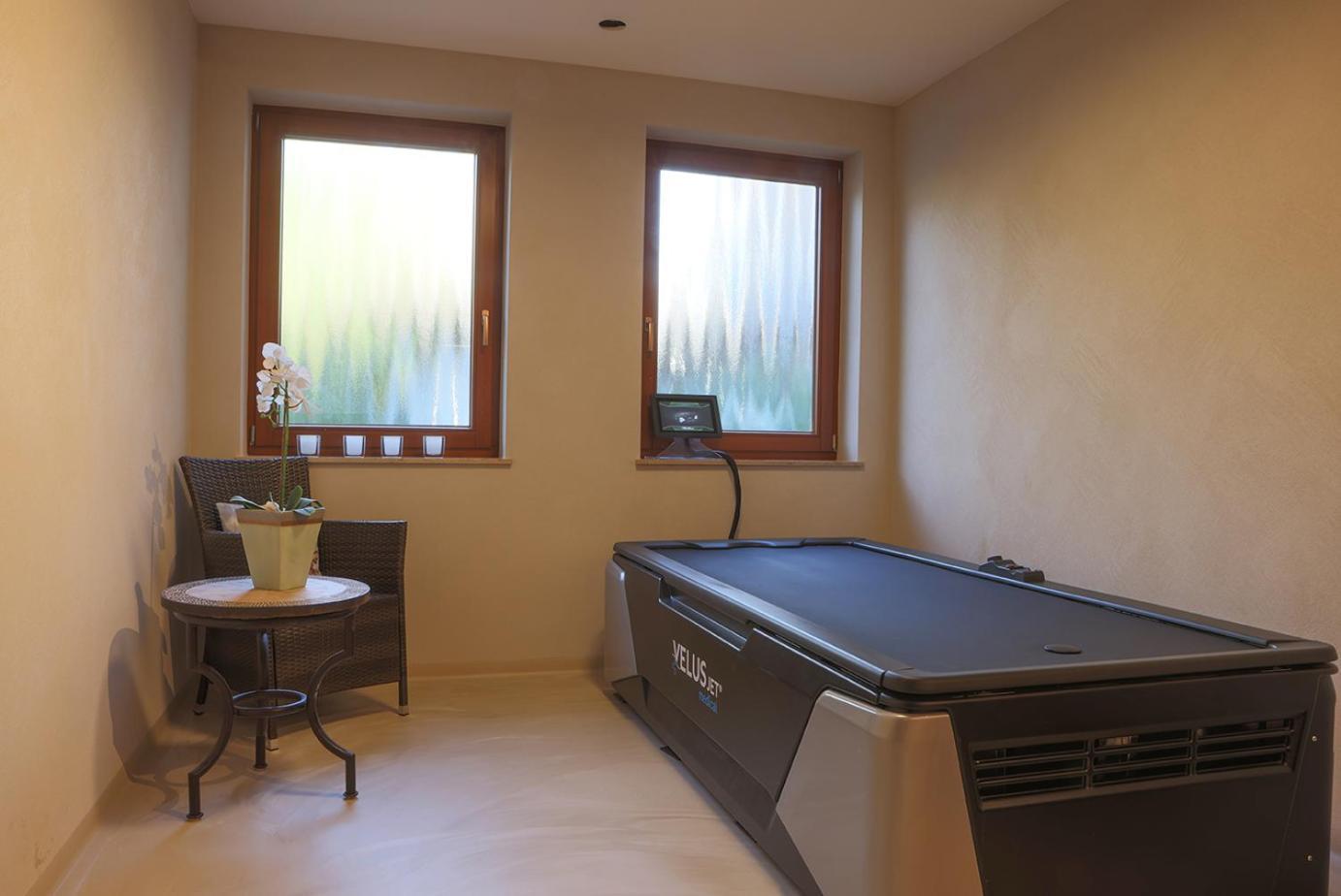 Hotel Waldblick นีบิส ภายนอก รูปภาพ